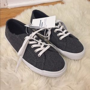 Old Navy Tennis shoes
